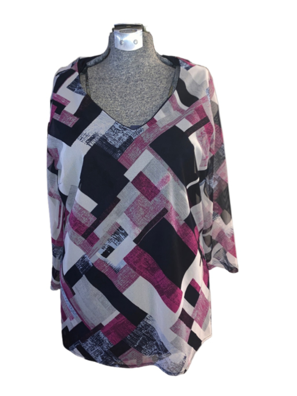Women's Laura Petite Tunic Top Medium Pink Black Geometric Print